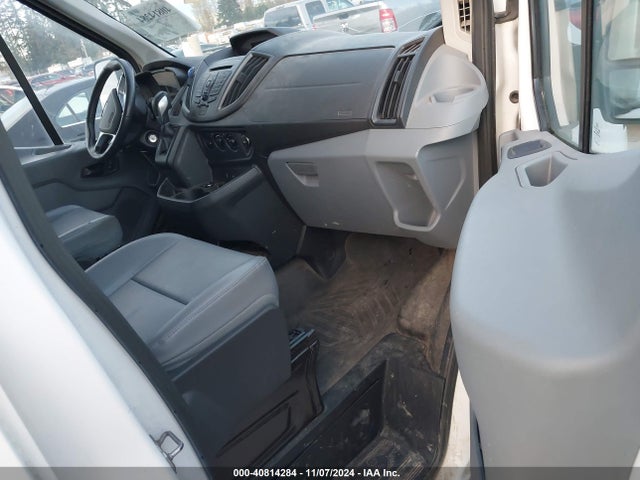 Ford Transit-150 2015 1FTNE1CM5FKA32550 Image 5