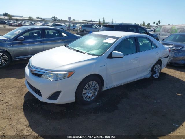 4T1BD1FK8EU137520 Toyota Camry Hybrid Le