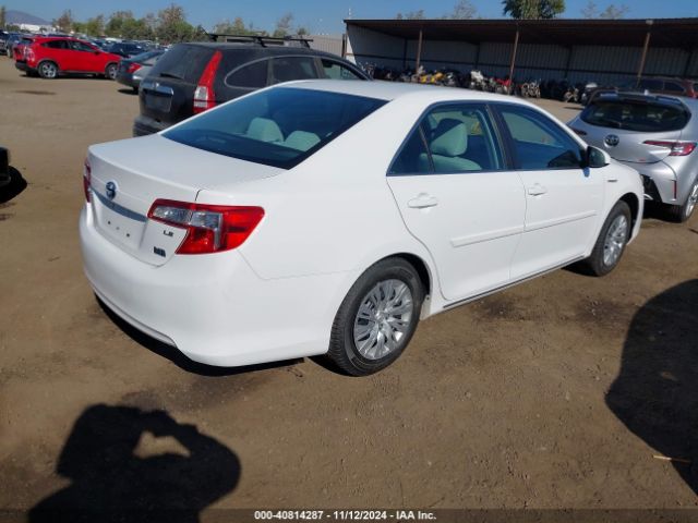 4T1BD1FK8EU137520 Toyota Camry Hybrid Le