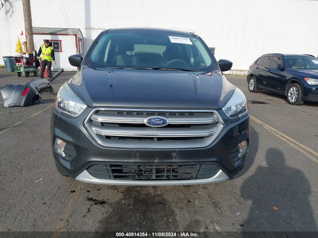 Ford ESCAPE SE 2017 1FMCU9GD1HUC67856 Image 13