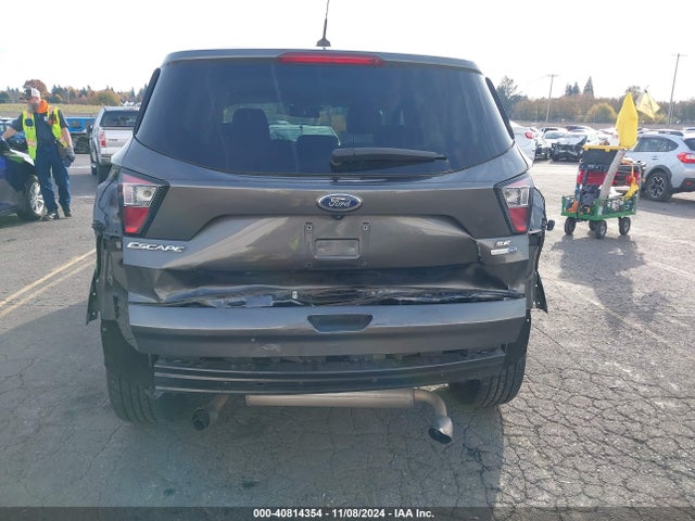 Ford ESCAPE SE 2017 1FMCU9GD1HUC67856 Image 6
