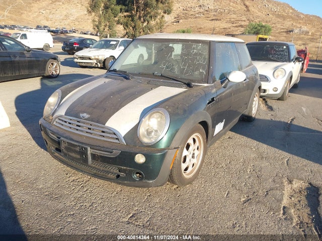 2005 MINI COOPER WMWRC33495TJ65160 Photo 1