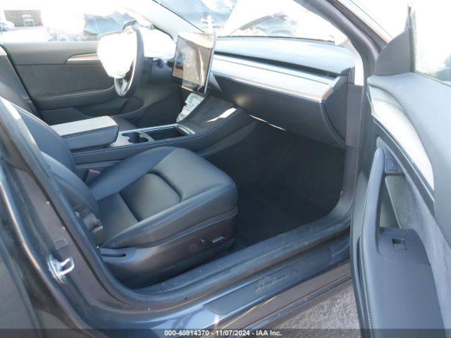 5YJ3E1EBXNF170518 Tesla Model 3 Long Range Dual Motor All-wheel Drive