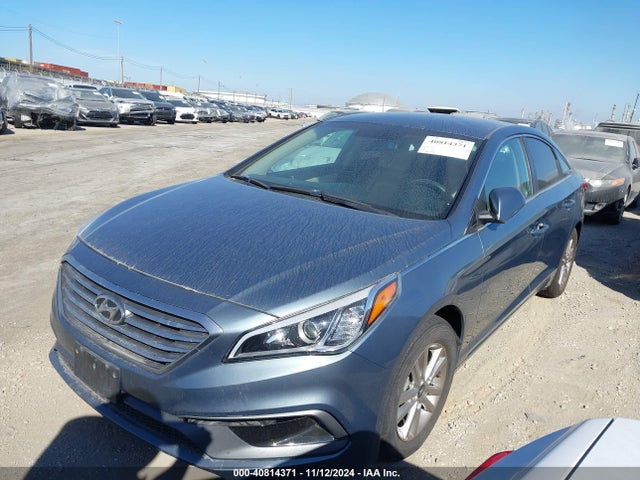 Hyundai Sonata 2016 5NPE24AF8GH409547 Image 2