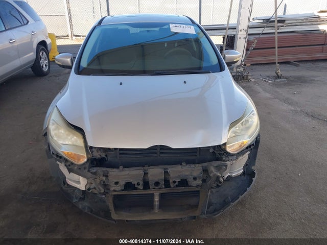 Ford FOCUS SE 2014 1FADP3K26EL288230 Image 13