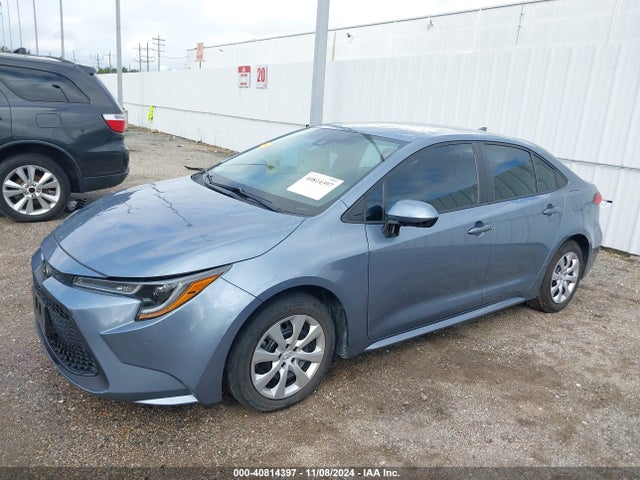 Toyota COROLLA LE 2021 5YFEPMAE2MP166907 Image 2