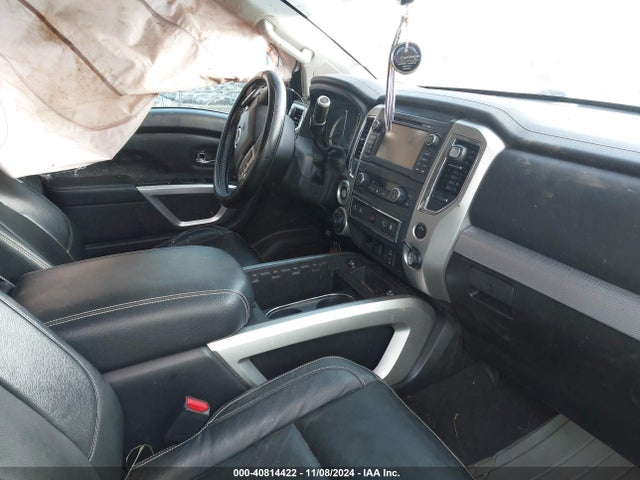 Nissan Titan Pro-4x 2017 1N6AA1E56HN541755 Image 5