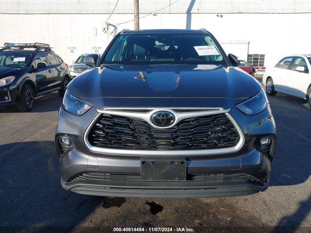Toyota Highlander Xle 2022 5TDHZRBH6NS580892 Image 12