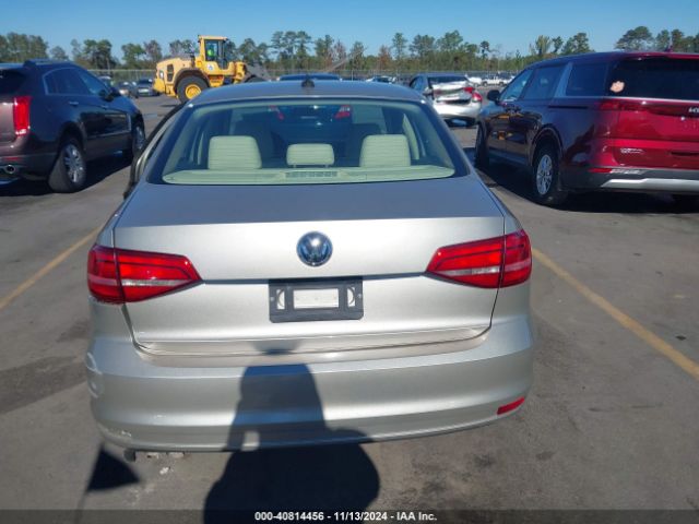 3VWLA7AJ7FM254186 Volkswagen Jetta 2.0l Tdi Se