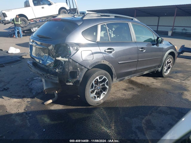 Subaru Crosstrek 2.0i Premium 2017 JF2GPABC5HH247746 Image 4
