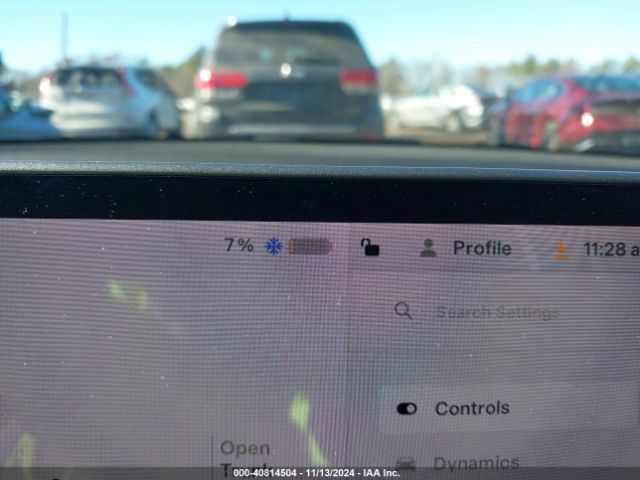 5YJ3E1EB3KF195725 Tesla Model 3 Long Range/performance