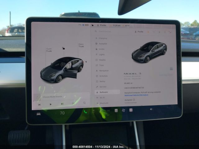 5YJ3E1EB3KF195725 Tesla Model 3 Long Range/performance