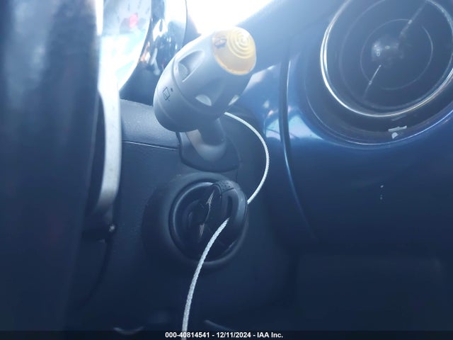 2006 MINI COOPER S WMWRE33576TJ35093 Photo 10