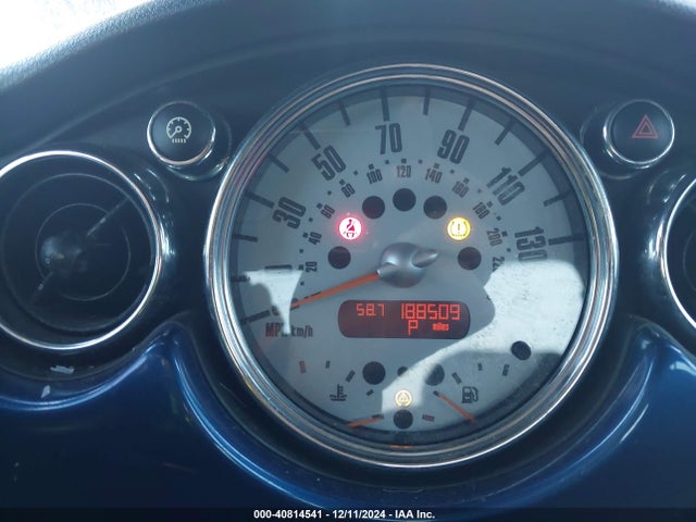 2006 MINI COOPER S WMWRE33576TJ35093 Photo 6