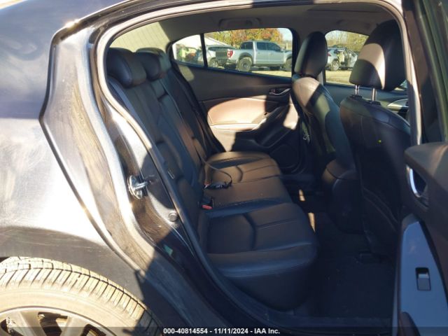 3MZBN1V37JM169382 Mazda Mazda3 Touring