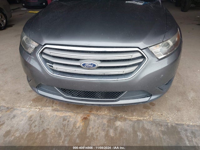 Ford Taurus Limited 2016 1FAHP2F87GG111160 Image 12