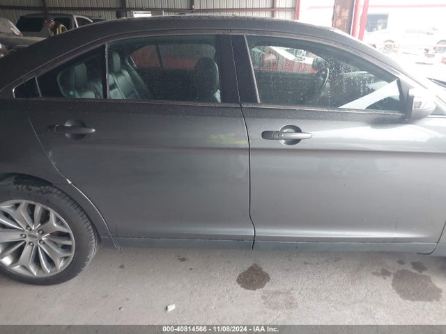 Ford Taurus Limited 2016 1FAHP2F87GG111160 Image 13