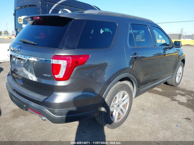 Ford EXPLORER XLT 2018 1FM5K8D85JGB09945 Image 4