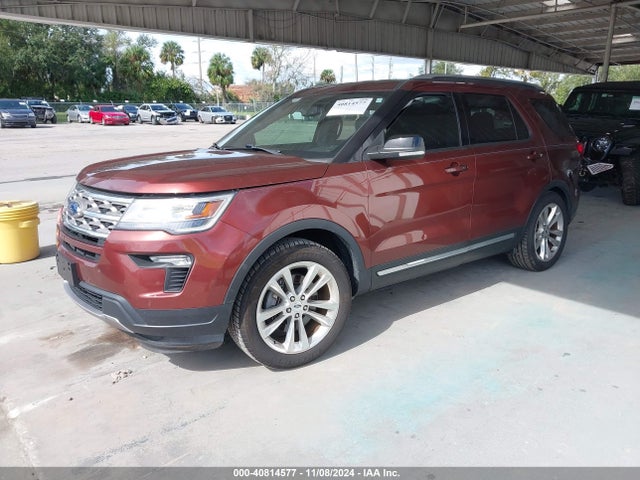 Ford EXPLORER XLT 2018 1FM5K7D83JGA40229 Image 2