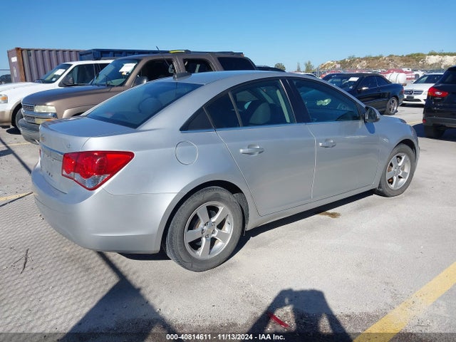 Chevrolet Cruze 1lt Auto 2015 1G1PC5SB6F7251731 Image 4