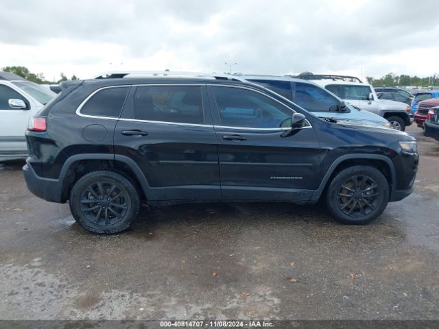 1C4PJLCB9KD307995 Jeep Cherokee Latitude Fwd