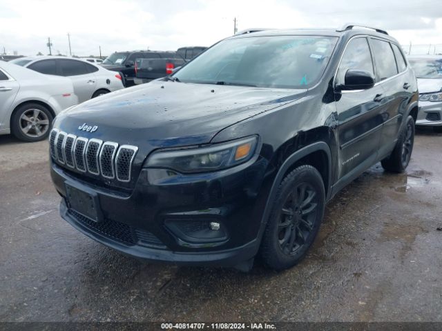 1C4PJLCB9KD307995 Jeep Cherokee Latitude Fwd