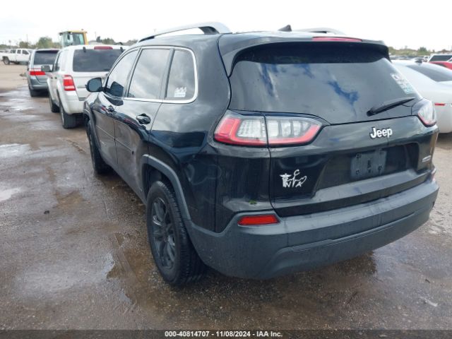 1C4PJLCB9KD307995 Jeep Cherokee Latitude Fwd