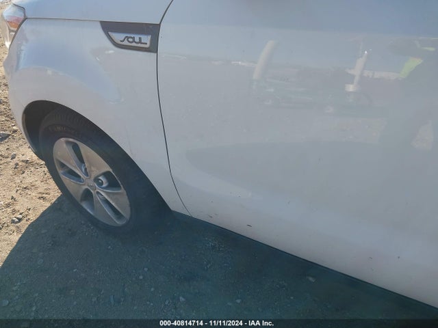 KIA Soul 2016 KNDJN2A26G7259059 Image 6