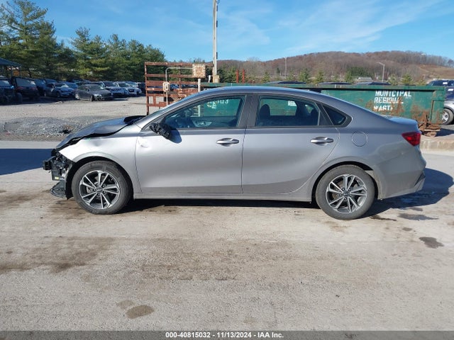 KIA Forte Lxs 2023 3KPF24AD3PE532633 Image 15