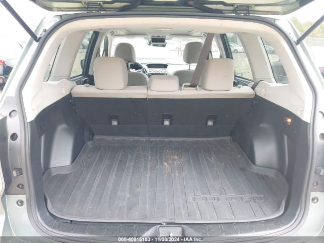 JF2SJAEC1JH522820 Subaru Forester 2.5i Premium