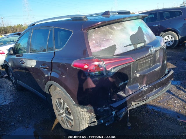 Toyota RAV4 LE 2017 2T3ZFREVXHW331609 Image 3