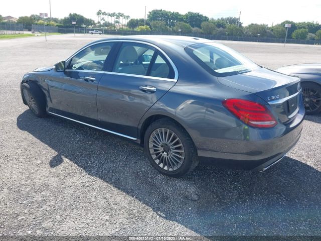 2015 MERCEDES-BENZ C 300 55SWF4JBXFU047108 Photo 2