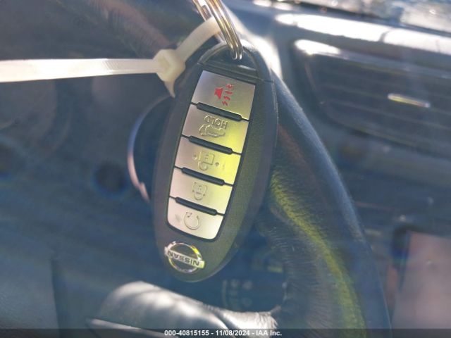 KNMAT2MV4JP595862 Nissan ROGUE SV