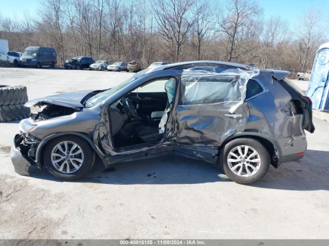 KNMAT2MV4JP595862 Nissan ROGUE SV
