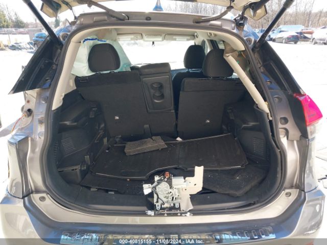 KNMAT2MV4JP595862 Nissan ROGUE SV