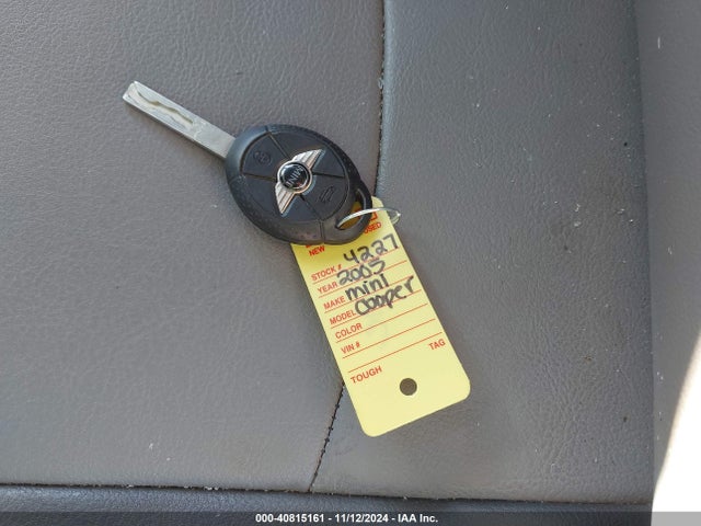 2005 MINI COOPER WMWRC33485TC58416 Photo 10