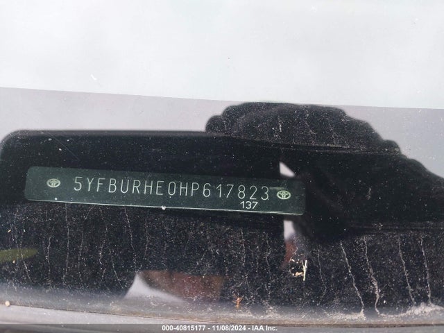 Toyota COROLLA LE 2017 5YFBURHE0HP617823 Image 9