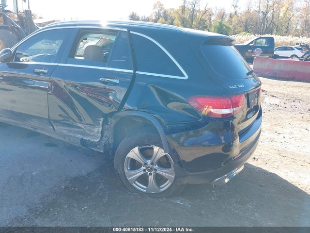 WDC0G4KB2JV076027 Mercedes-Benz Glc 300 4matic