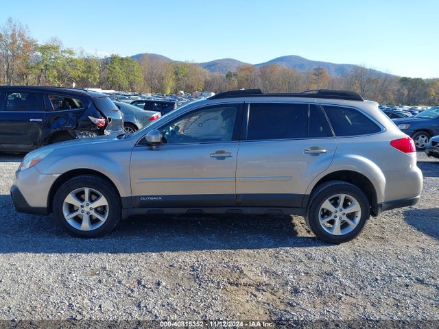 Subaru Outback 2.5i Limited 2014 4S4BRBLC1E3309588 Image 14