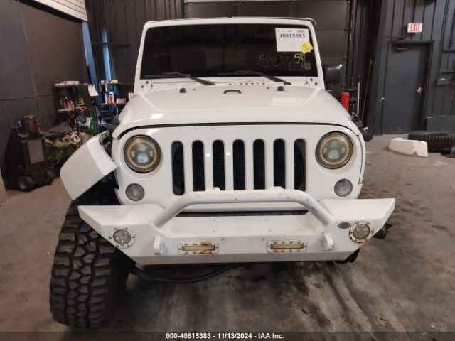 1C4BJWEG3FL537516 Jeep Wrangler Unlimited Sahara