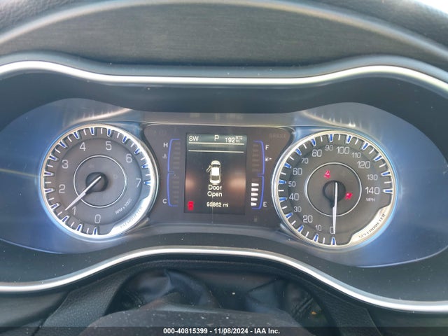 Chrysler 200 Touring 2016 1C3CCCFB6GN195120 Image 7