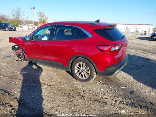 1FMCU0G62NUC00157 Ford ESCAPE SE