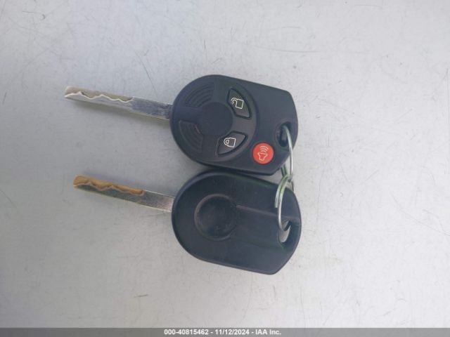 1FMCU0GX1EUC50590 Ford ESCAPE SE