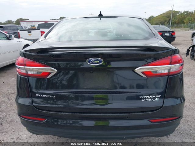 3FA6P0RU9KR200301 Ford Fusion Hybrid Titanium