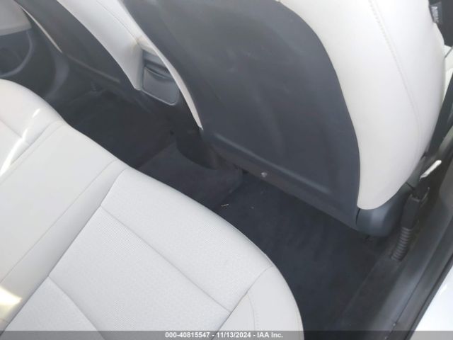 5NPD84LF6JH263969 Hyundai ELANTRA SEL