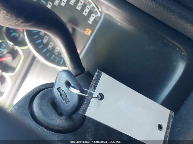 1GCVKREC3JZ164475 Chevrolet Silverado 1500 1lt