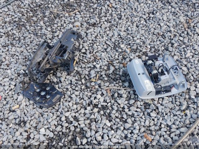 1GCVKREC3JZ164475 Chevrolet Silverado 1500 1lt