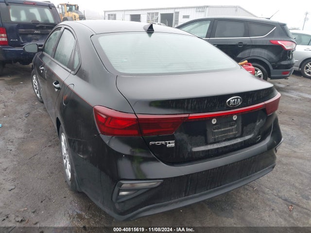 3KPF24AD5KE105236 KIA FORTE FE