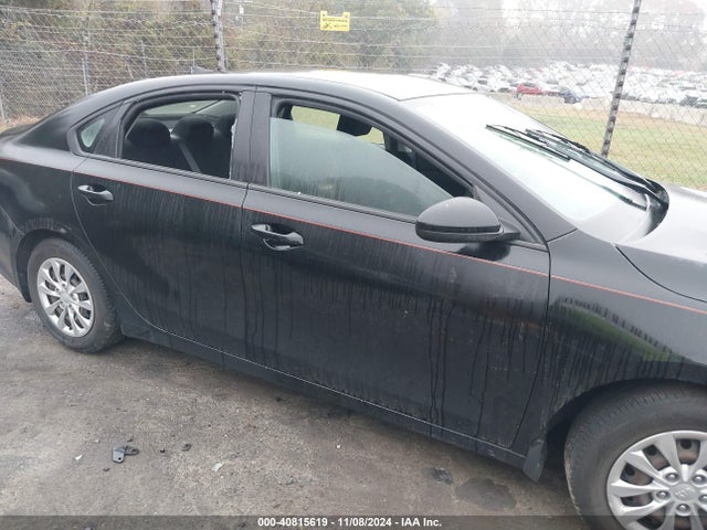 3KPF24AD5KE105236 KIA FORTE FE