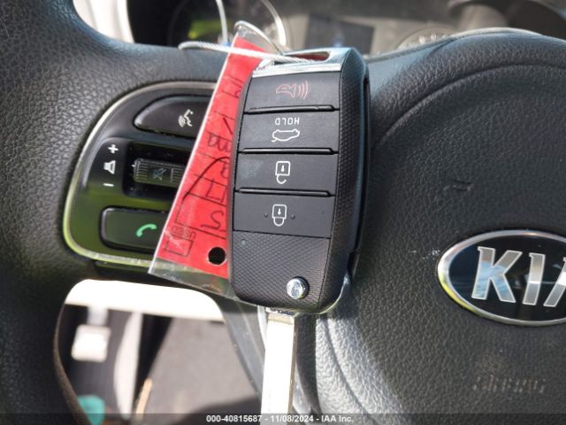 5XXGT4L31HG128633 KIA Optima Lx